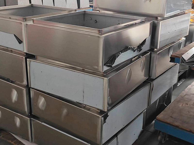 أغلفة معدنية معدنية مخصصة -Precision Metal Fabrication Services