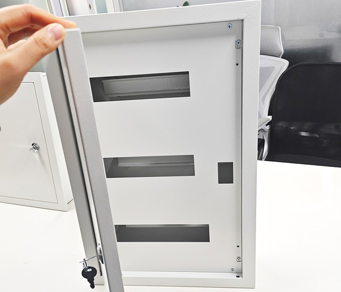Door & Lock