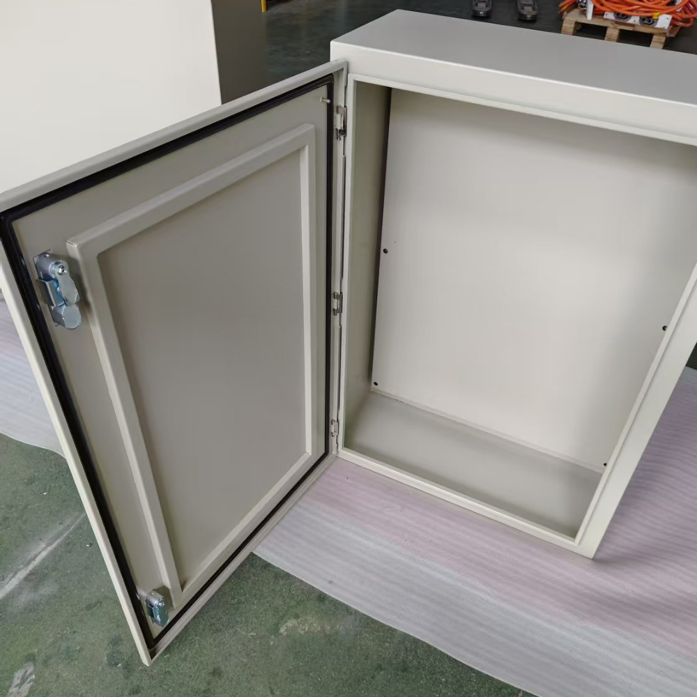 اختيار حاوية توزيع الطاقة المناسبة