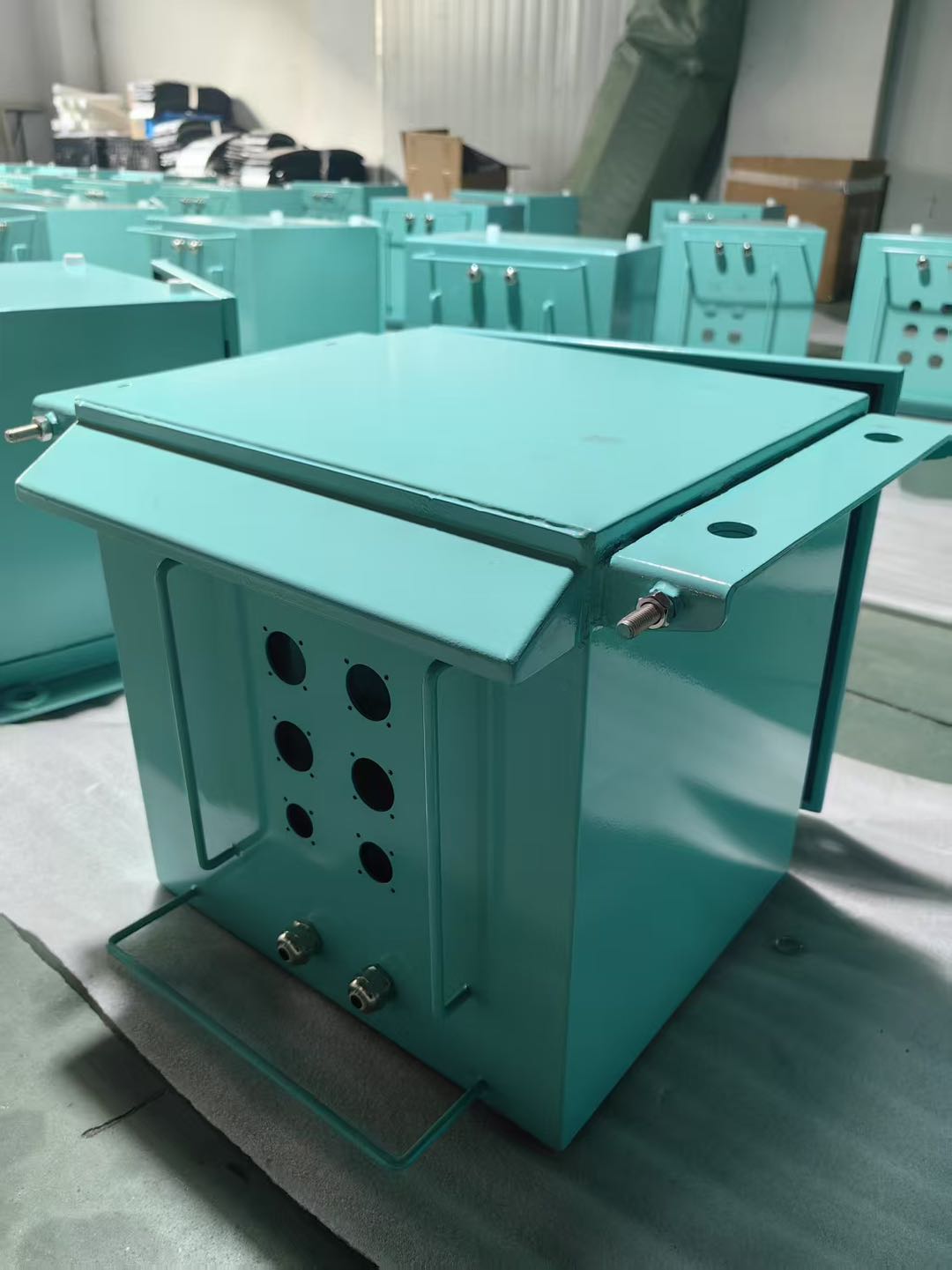 كيف تختار أفضل غطاء لتخزين البطارية لمجموعتك الشمسية؟